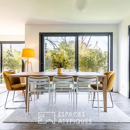 Holiday home Contemporaine A Saint-trojan A Moins De 200 *